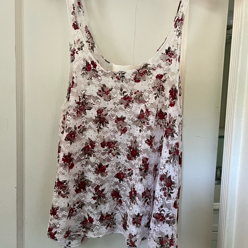 Soto Lifestyle Boutique Lace Sheer Floral Tank